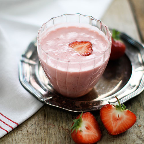 strawberry-lassi-blog