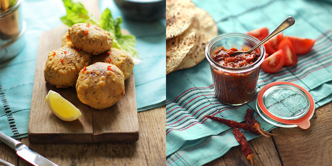 aloo tiki with spiced tomato chutney