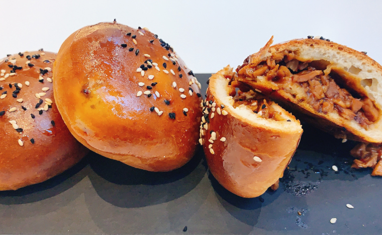 Chinese Baked Bao Buns