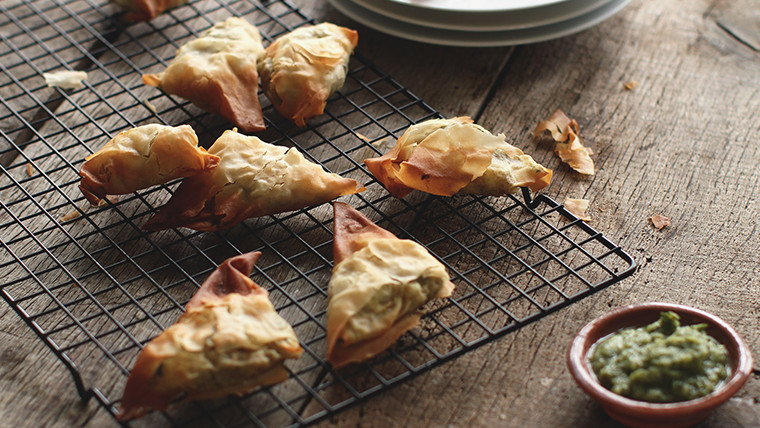 beetroot samosas